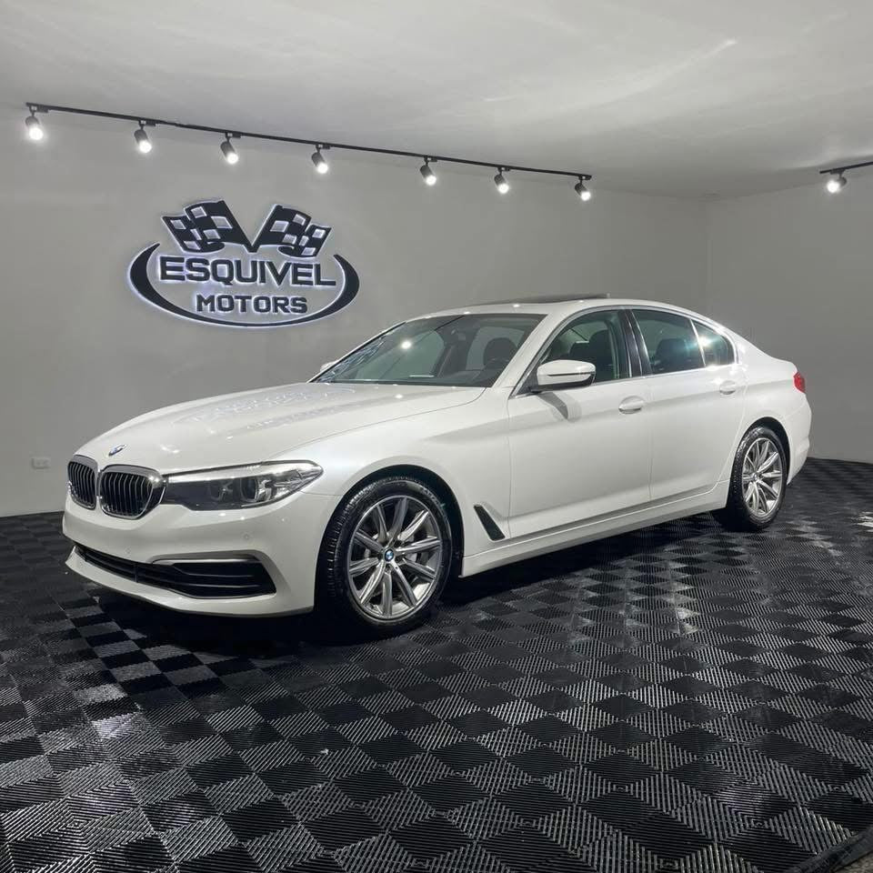 BMW 52Oi 2019