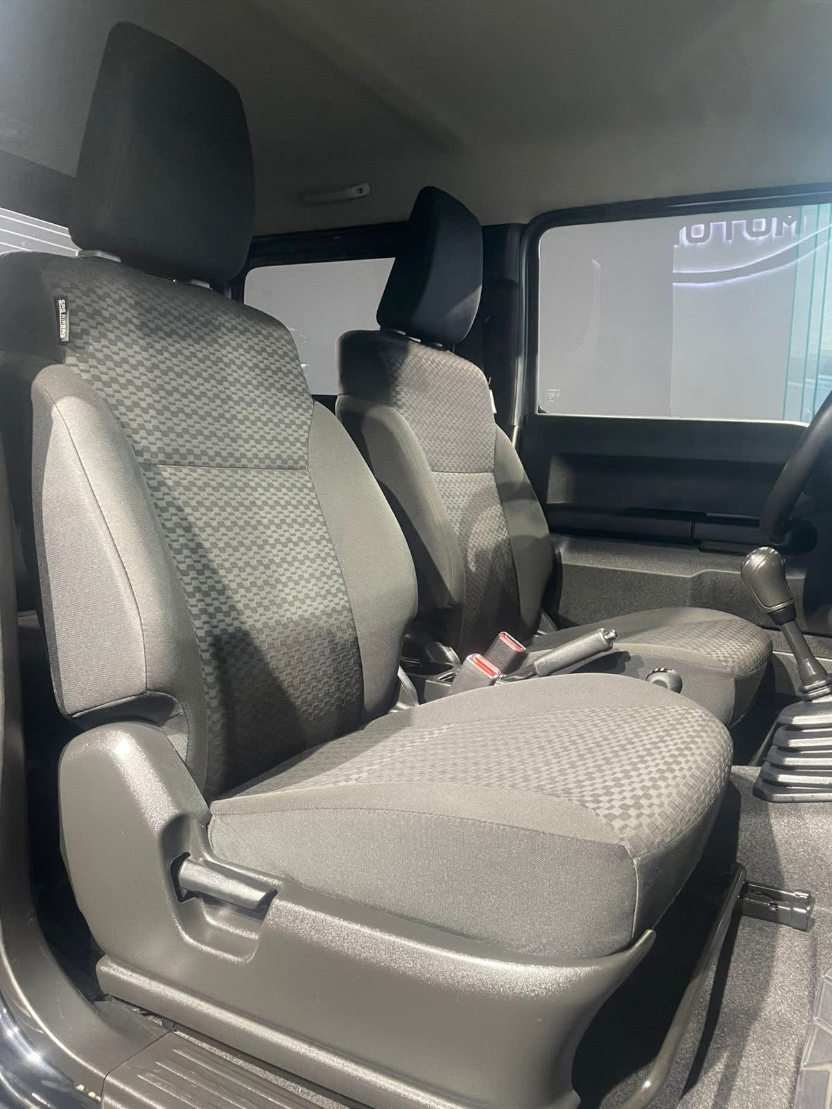 SUSUKI JIMNY GLX 2022