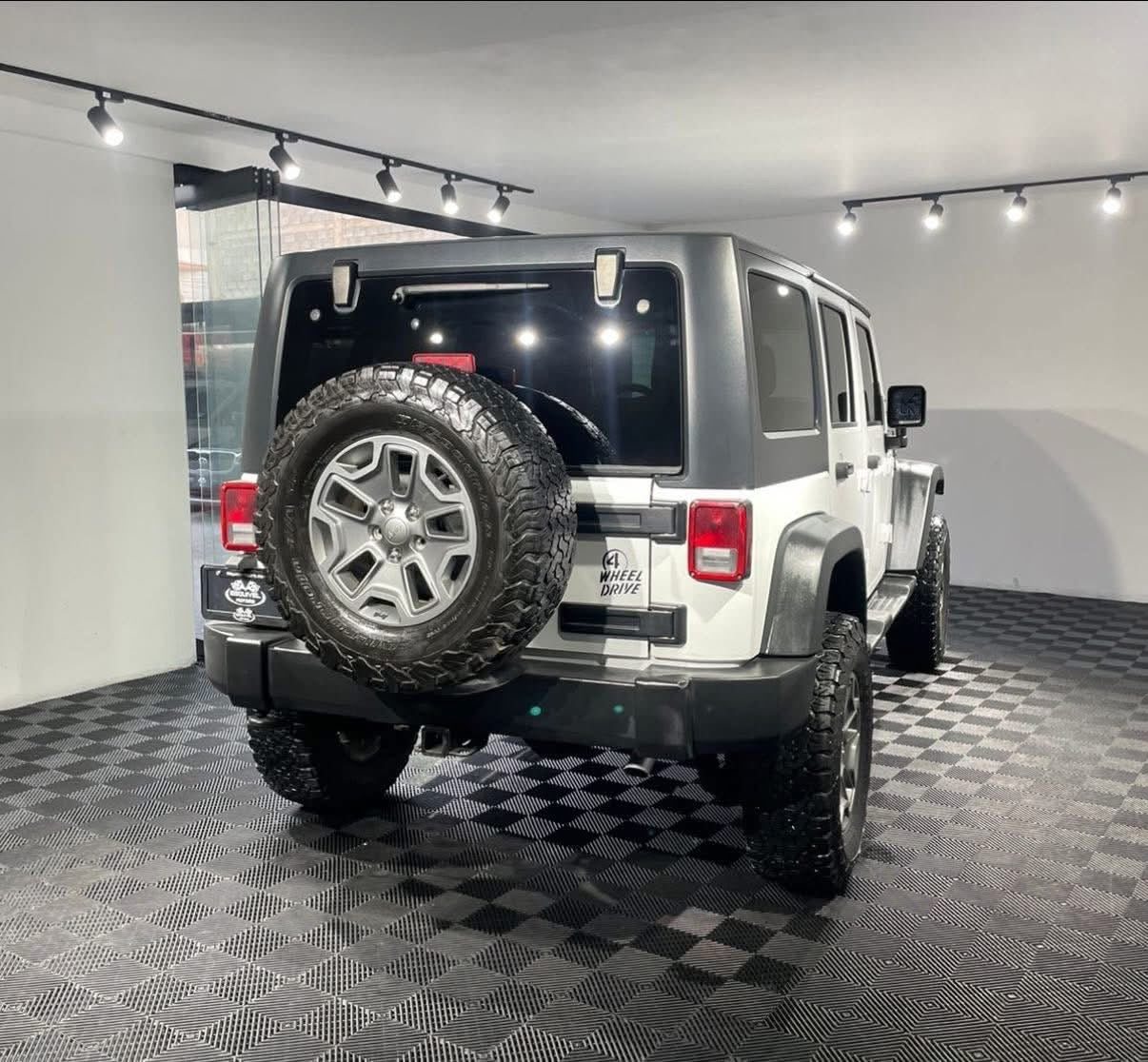 JEEP WRANGLER WILLYS 2013