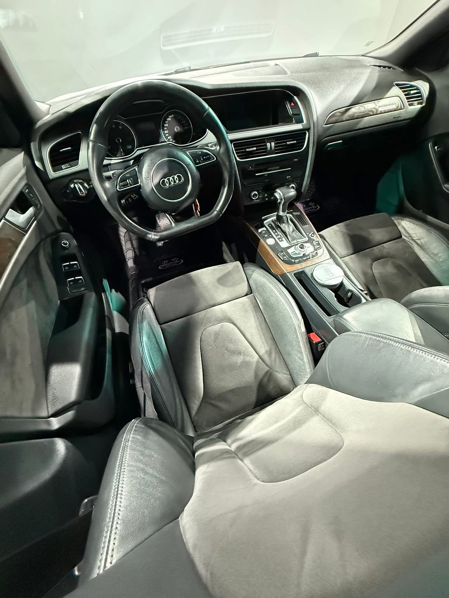 AUDI A4 QUATTRO 2013