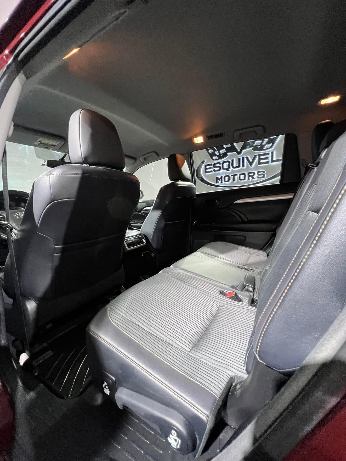 TOYOTA HIGHLANDER LE 2016