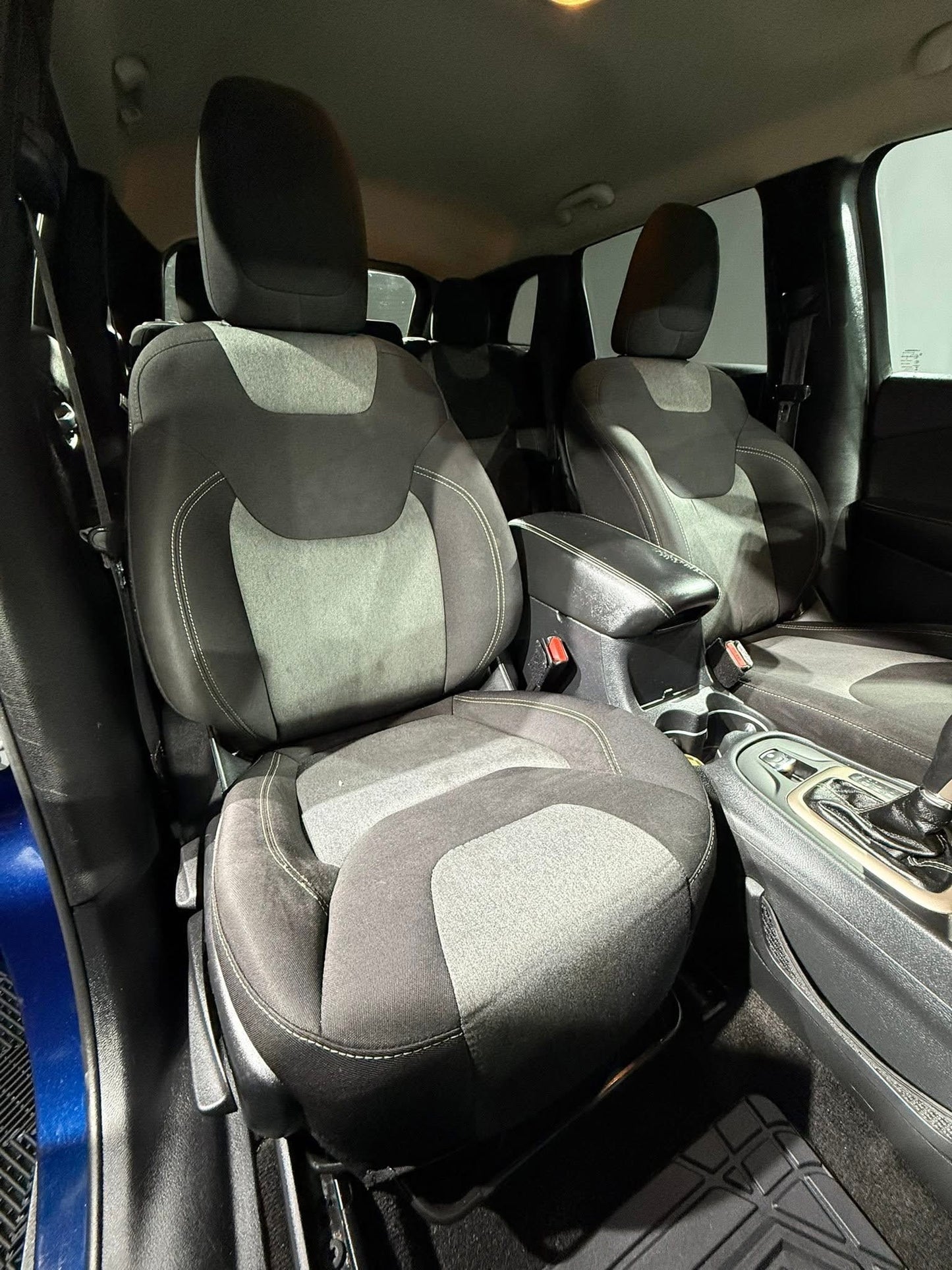 JEEP CHEROKEE SPORT 2016