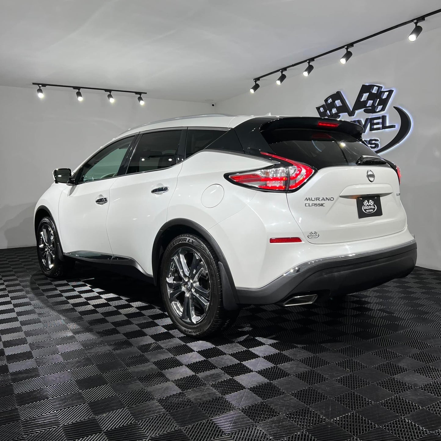 NISSAN MURANO PLATINUM 2015