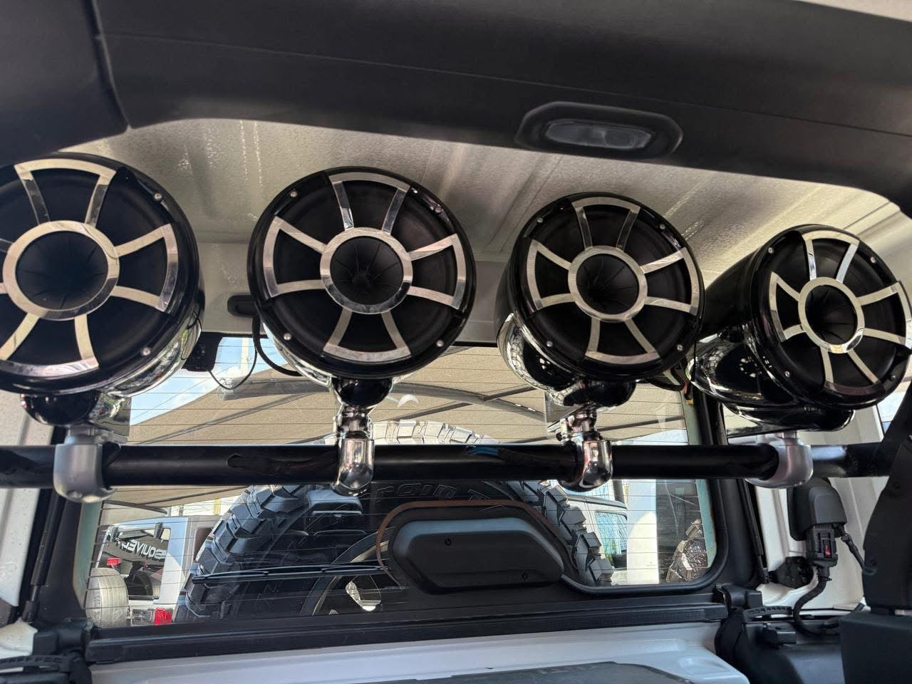 JEEP RUBICON DELUXE 2020