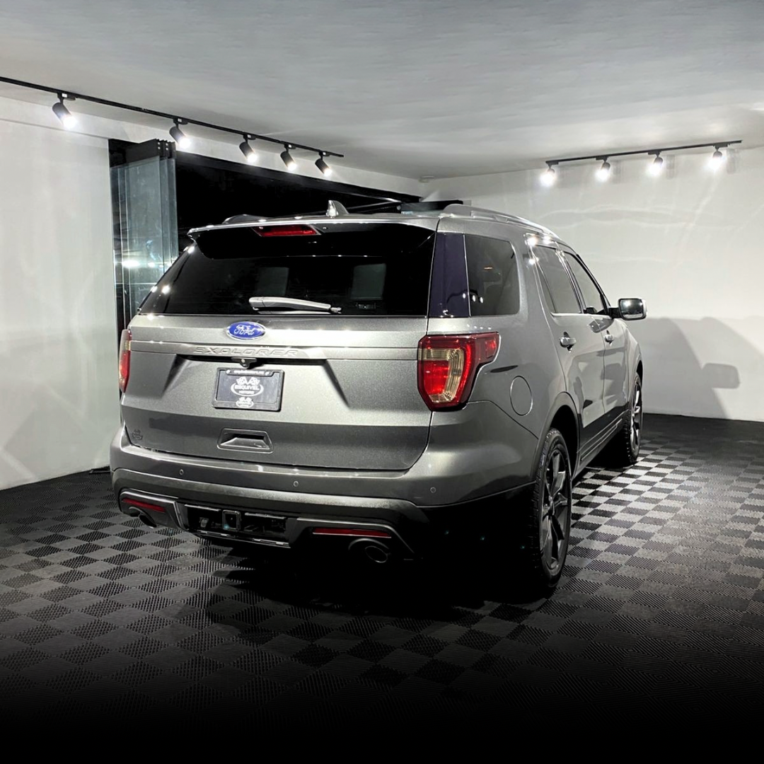 Ford Explorer Black Edition 2017