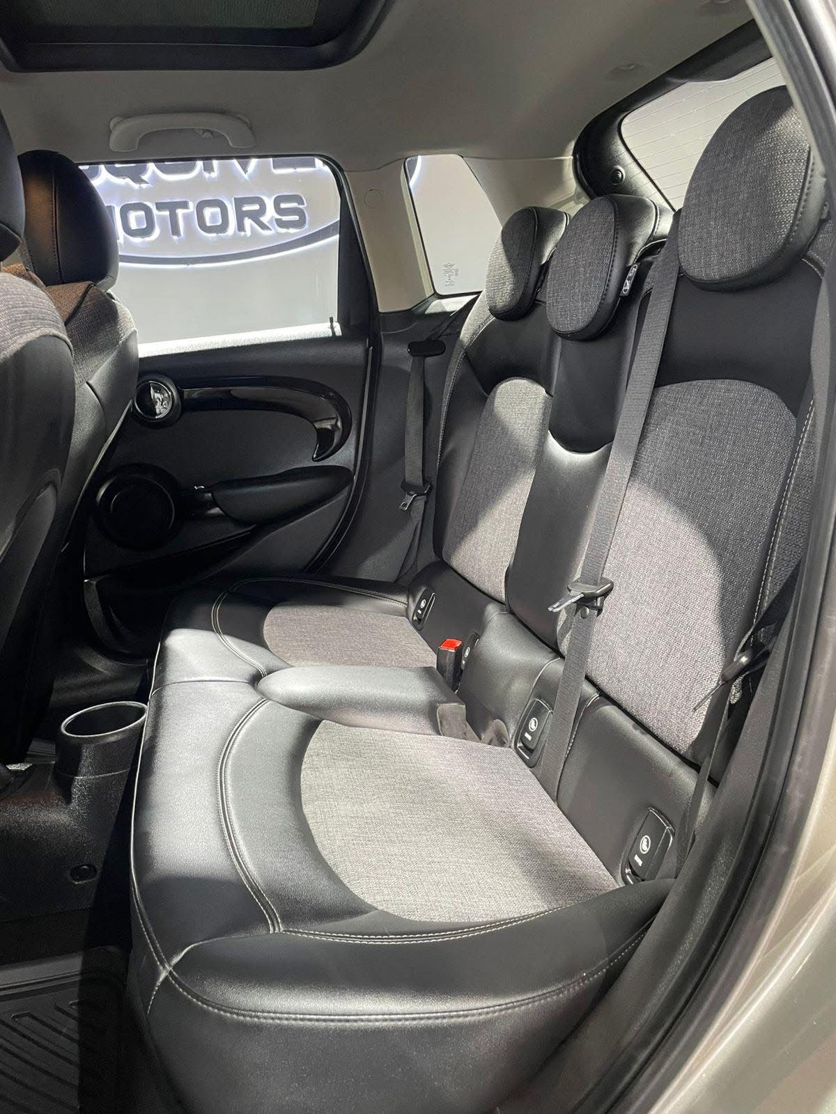 MINI COOPER CHILI 2021