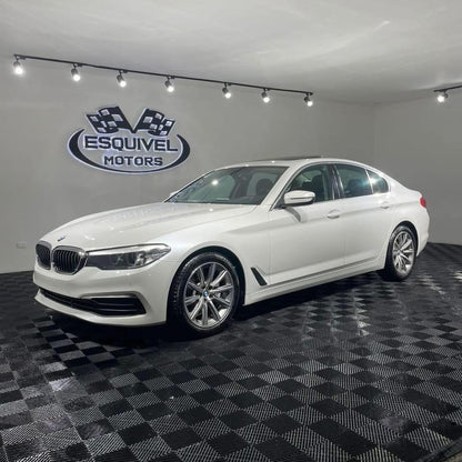 BMW 52Oi 2019
