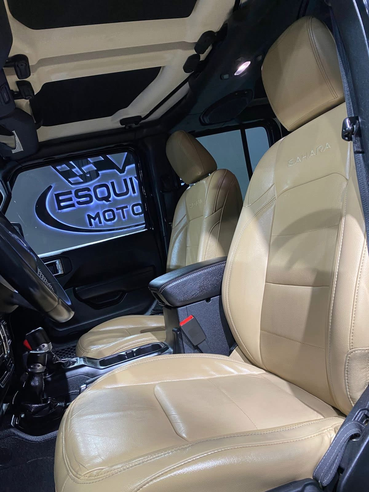 JEEP WRANGLE SAHARA 2018