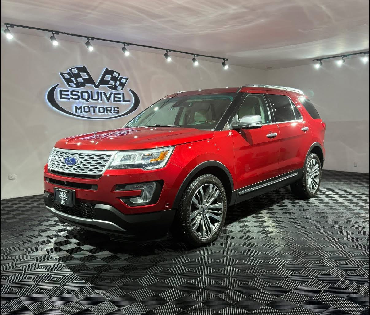 FORD EXPLORER PLATINUM 2017