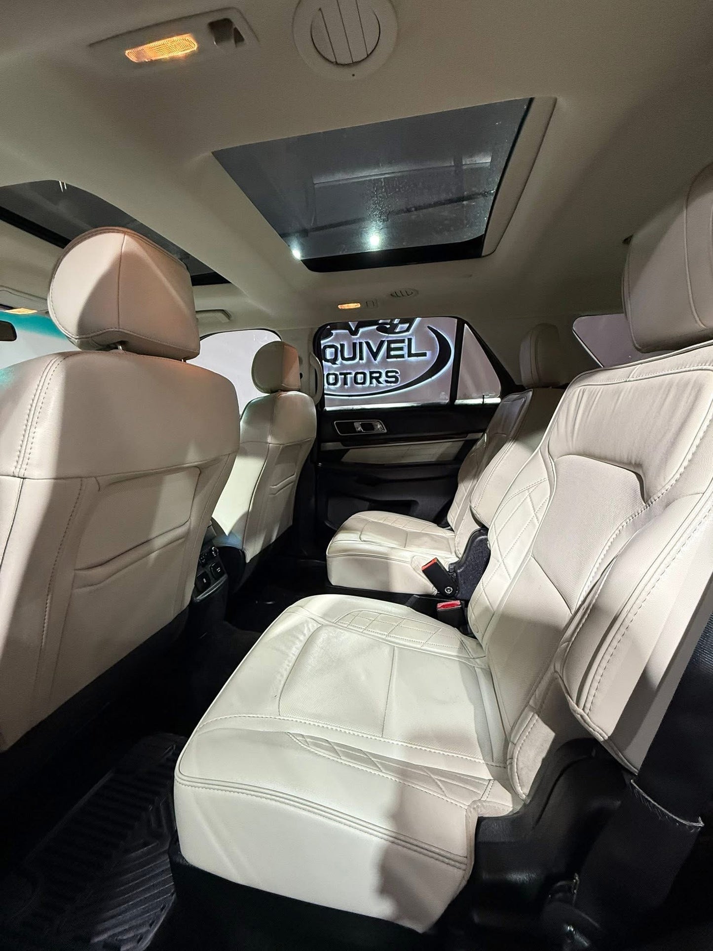 FORD EXPLORER PLATINUM 2017