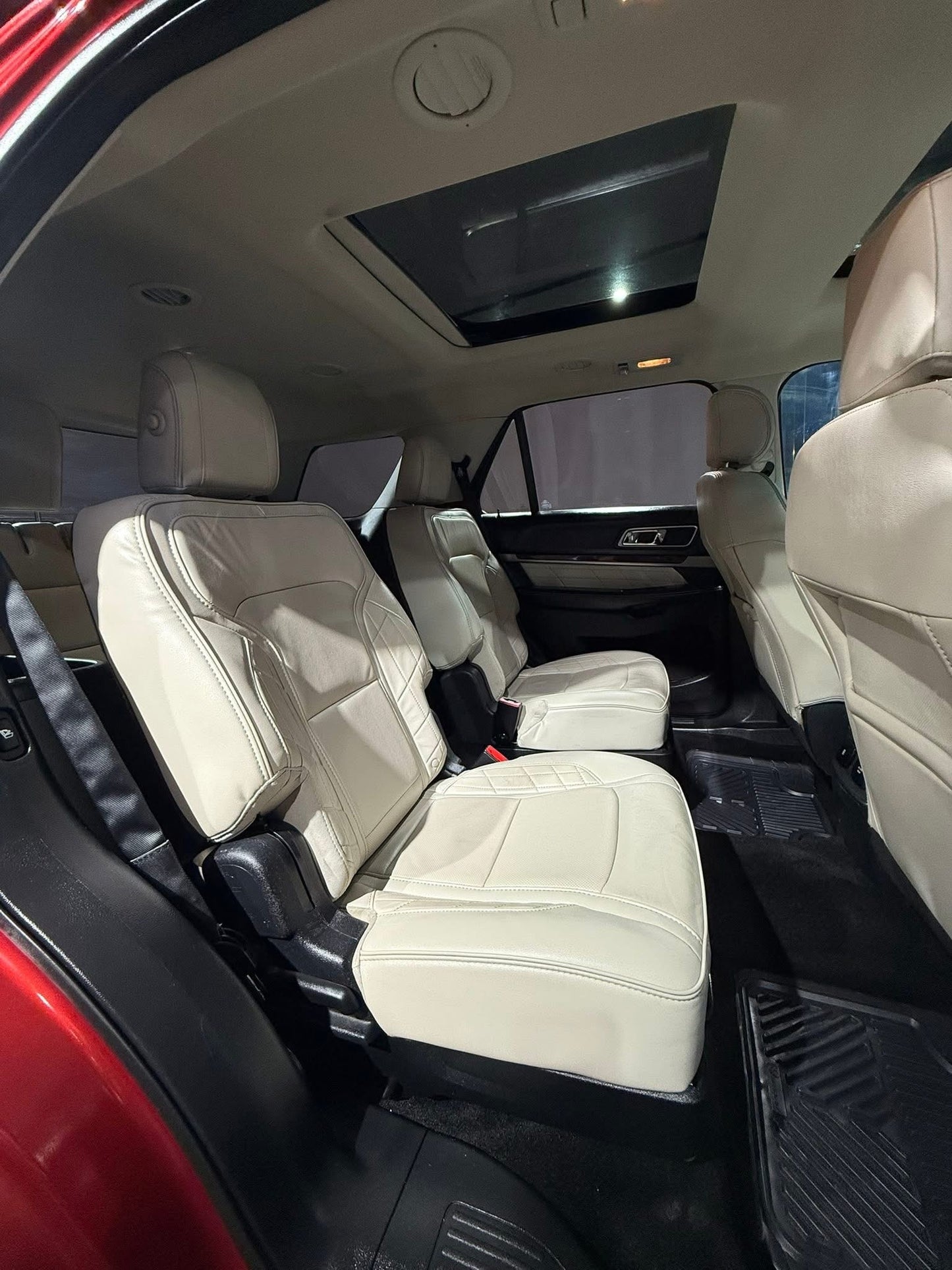 FORD EXPLORER PLATINUM 2017