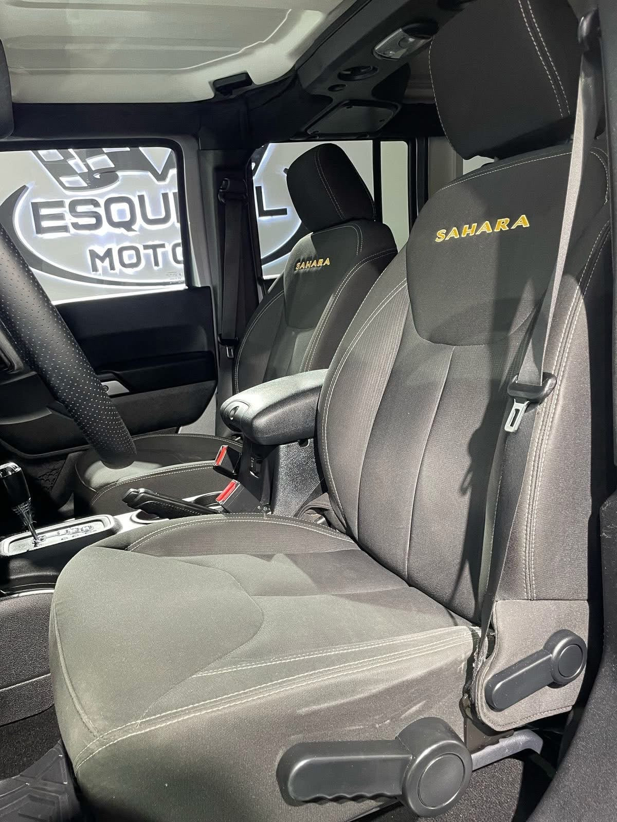 JEEP WRANGLER SAHARA 2016