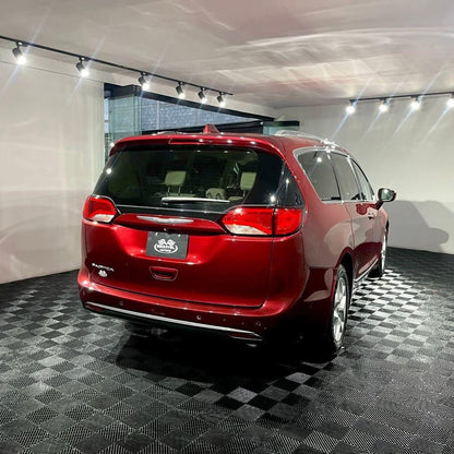 CHRYSLER PACIFICA 2017